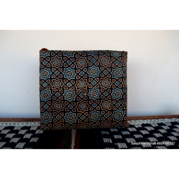 natural and artistic